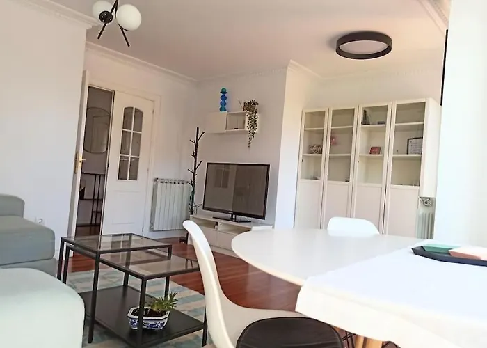 Bajo Con Jardin Privado