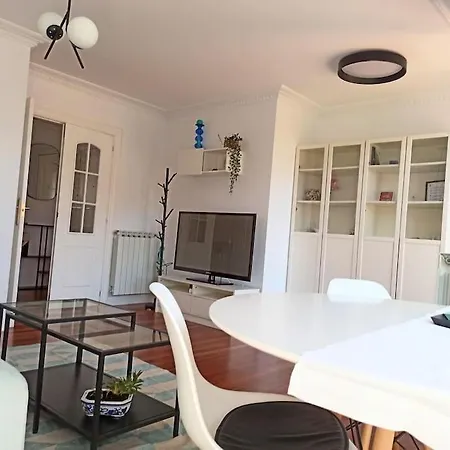 Bajo Con Jardin Privado