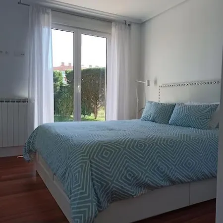 Bajo Con Jardin Privado Appartamento Santander