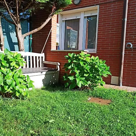 Apartamento Bajo Con Jardin Privado