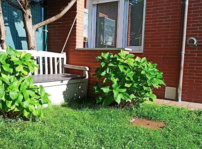 Apartment Bajo Con Jardin Privado